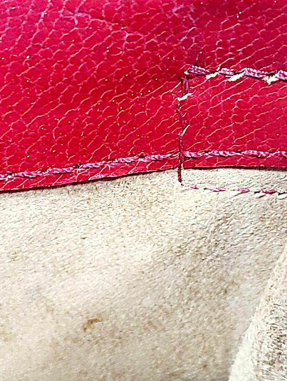Yves Saint Laurent Leather Shoulder Bag - Picture 7 of 7